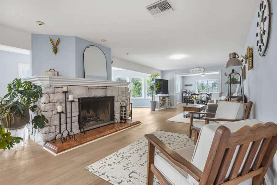 Formal living room